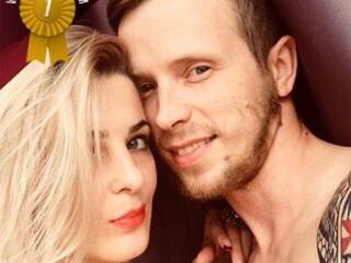 エロティックなビデオチャット _GRIMBERGEN_