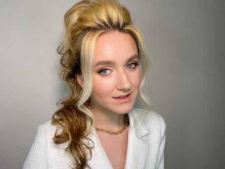 エロティックなビデオチャット Grinny-Stoun