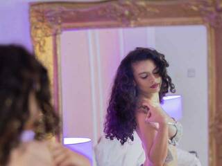 エロティックなビデオチャット Had4raklein