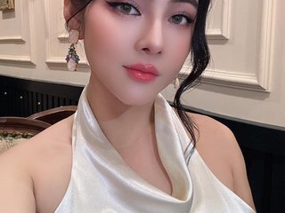 エロティックなビデオチャット HamyQueen