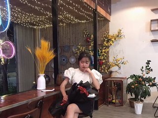 エロティックなビデオチャット HanaThomas