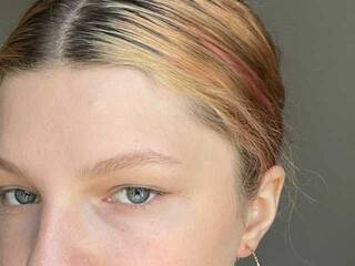 エロティックなビデオチャット Hanna-hah