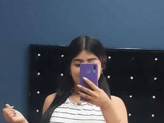 エロティックなビデオチャット HannaEvanss