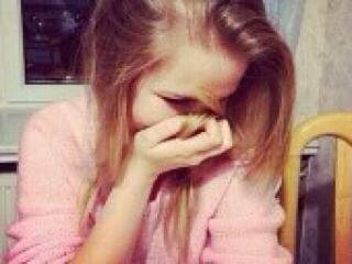 エロティックなビデオチャット happybarbie