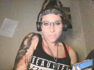 エロティックなビデオチャット Harlemhotshot