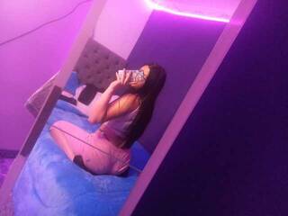 エロティックなビデオチャット harper6969