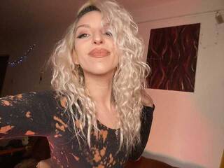 エロティックなビデオチャット HarperBr