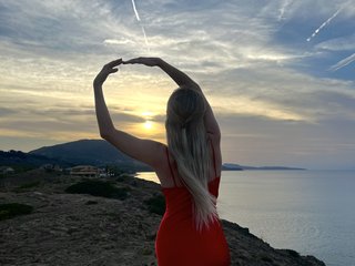 エロティックなビデオチャット Heiva1