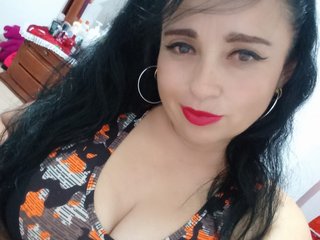 エロティックなビデオチャット Helen-Smith