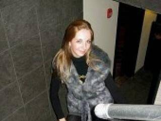 エロティックなビデオチャット helenhoney