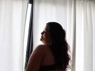 エロティックなビデオチャット HelenMiller