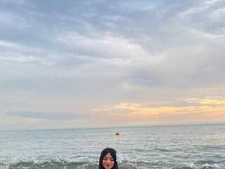 エロティックなビデオチャット Hellenpierce