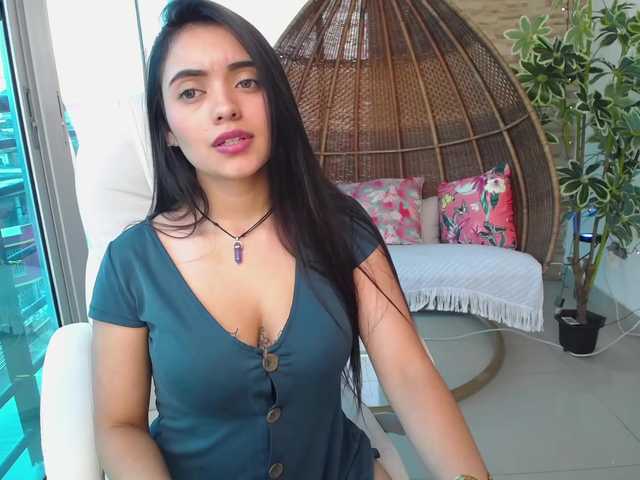 ブロードキャストスクリーンショット HellenRoss