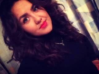 エロティックなビデオチャット hellishim