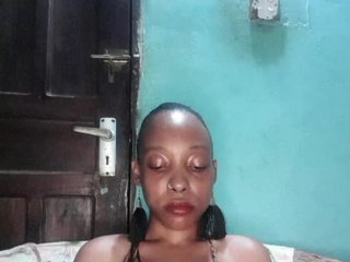 エロティックなビデオチャット Hennesy-Camila