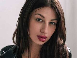 エロティックなビデオチャット Here-Is-Lana