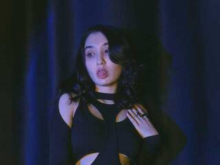 エロティックなビデオチャット HinaChan