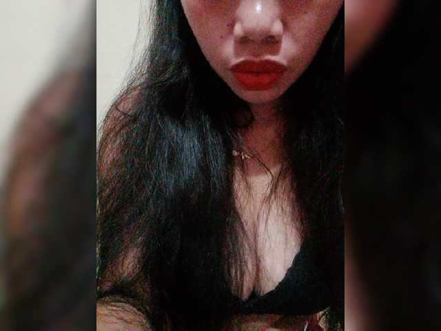 ブロードキャストスクリーンショット holly-hooter