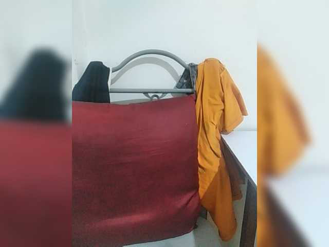 ブロードキャストスクリーンショット holly-hooter