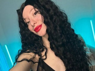 エロティックなビデオチャット holyharlot