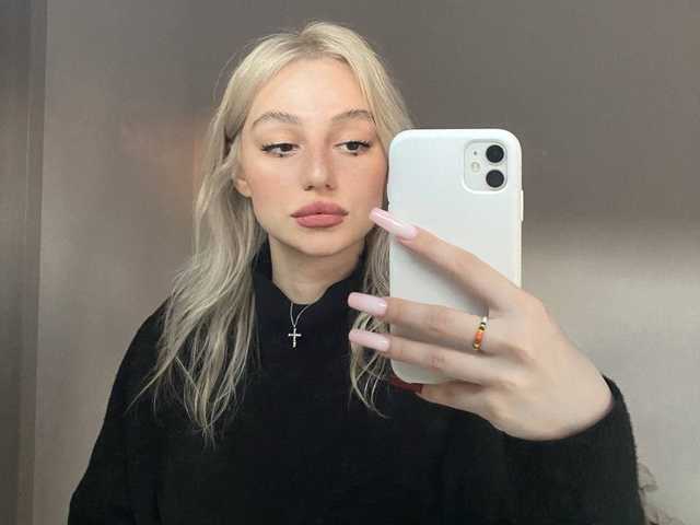 プロフィールの写真 HollyTailor