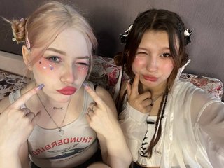 エロティックなビデオチャット HolyLesly