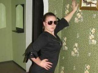 エロティックなビデオチャット honeykissx