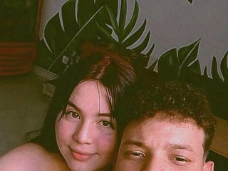 エロティックなビデオチャット HootguuyS