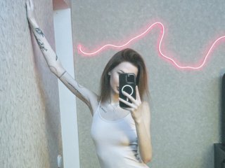 エロティックなビデオチャット HorneyDiwazz