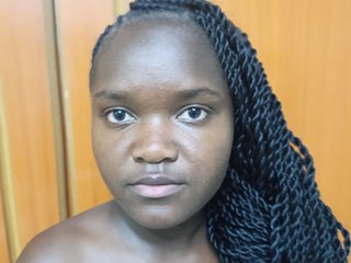 エロティックなビデオチャット Horny-Barbie