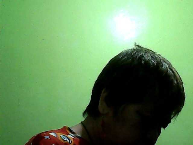 ブロードキャストスクリーンショット HornyGranny