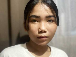 エロティックなビデオチャット HornyPaLLomah