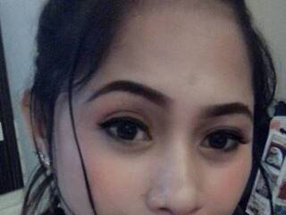 エロティックなビデオチャット Horrnyjen