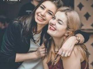 エロティックなビデオチャット hotbitches