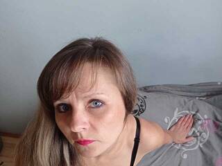 エロティックなビデオチャット Hotiren