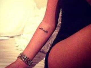 エロティックなビデオチャット hotkissa