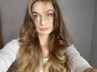 エロティックなビデオチャット HotNina19