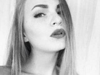 エロティックなビデオチャット hotsberry