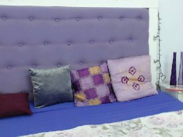 ブロードキャストスクリーンショット HottieBadGirl