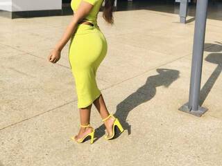 エロティックなビデオチャット hottlipss