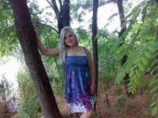 エロティックなビデオチャット hottttalina