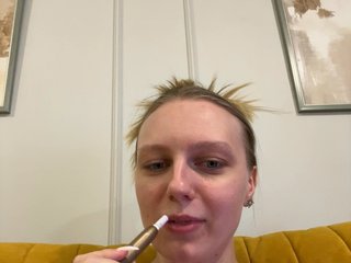 エロティックなビデオチャット HotWillow