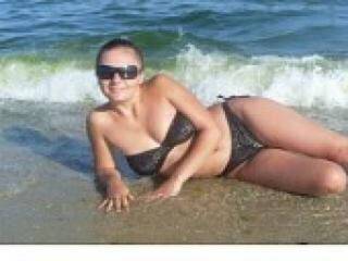 エロティックなビデオチャット illasonya