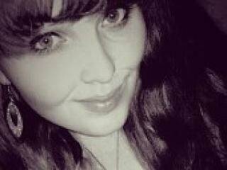 エロティックなビデオチャット incluck