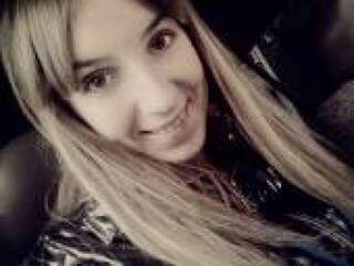 エロティックなビデオチャット inedji