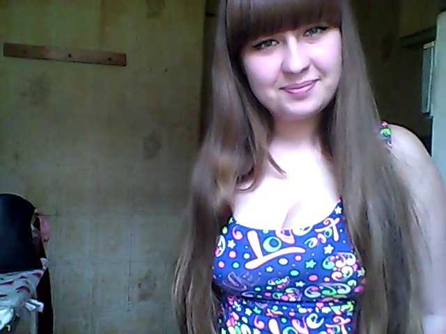 ブロードキャストスクリーンショット inessasexy