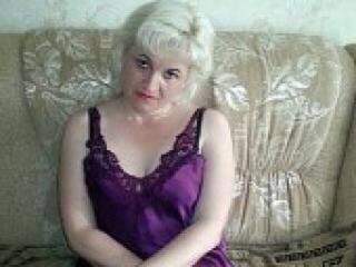 エロティックなビデオチャット inesskakiss