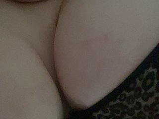 エロティックなビデオチャット intrixi
