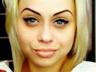 エロティックなビデオチャット irena111