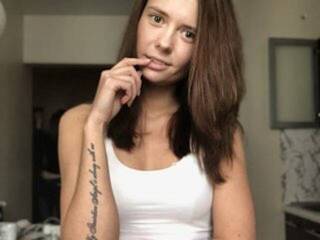 エロティックなビデオチャット Baunty25